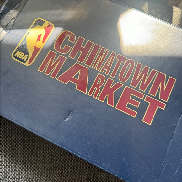 Converse Chuck Taylor All Star 70 Hi - Chinatown Market NBA Los Angeles Lakers - Picture 9 of 9